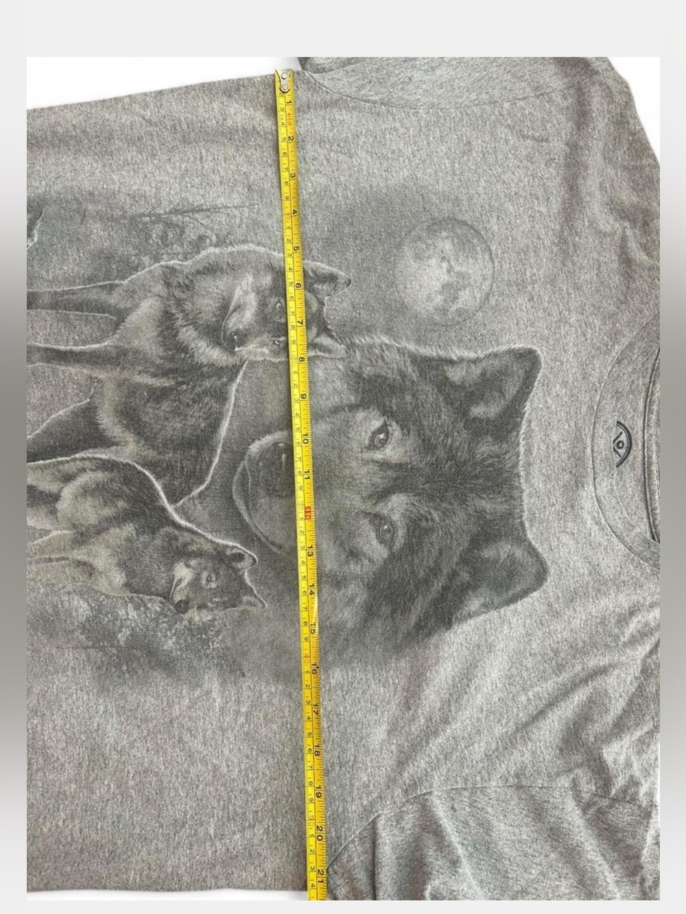 Gray Wolf Graphic Tee - Picture 4 of 5